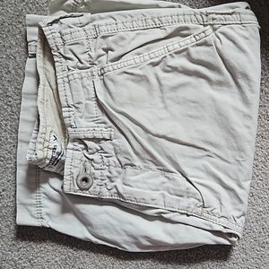American eagle khaki shorts size 30 gently used